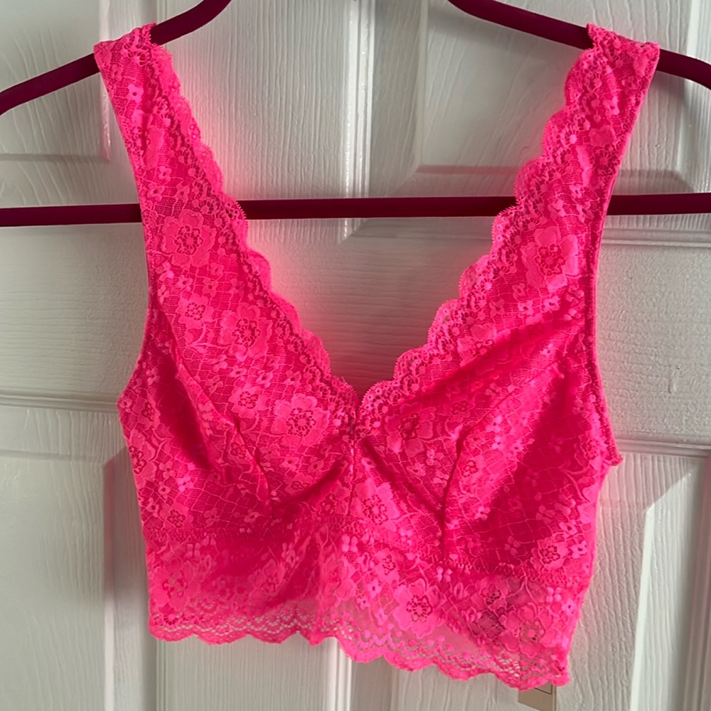 Gilly Hicks NWT Bralette - Hot Pink - Size Small